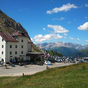 Hotel Col Di Lana